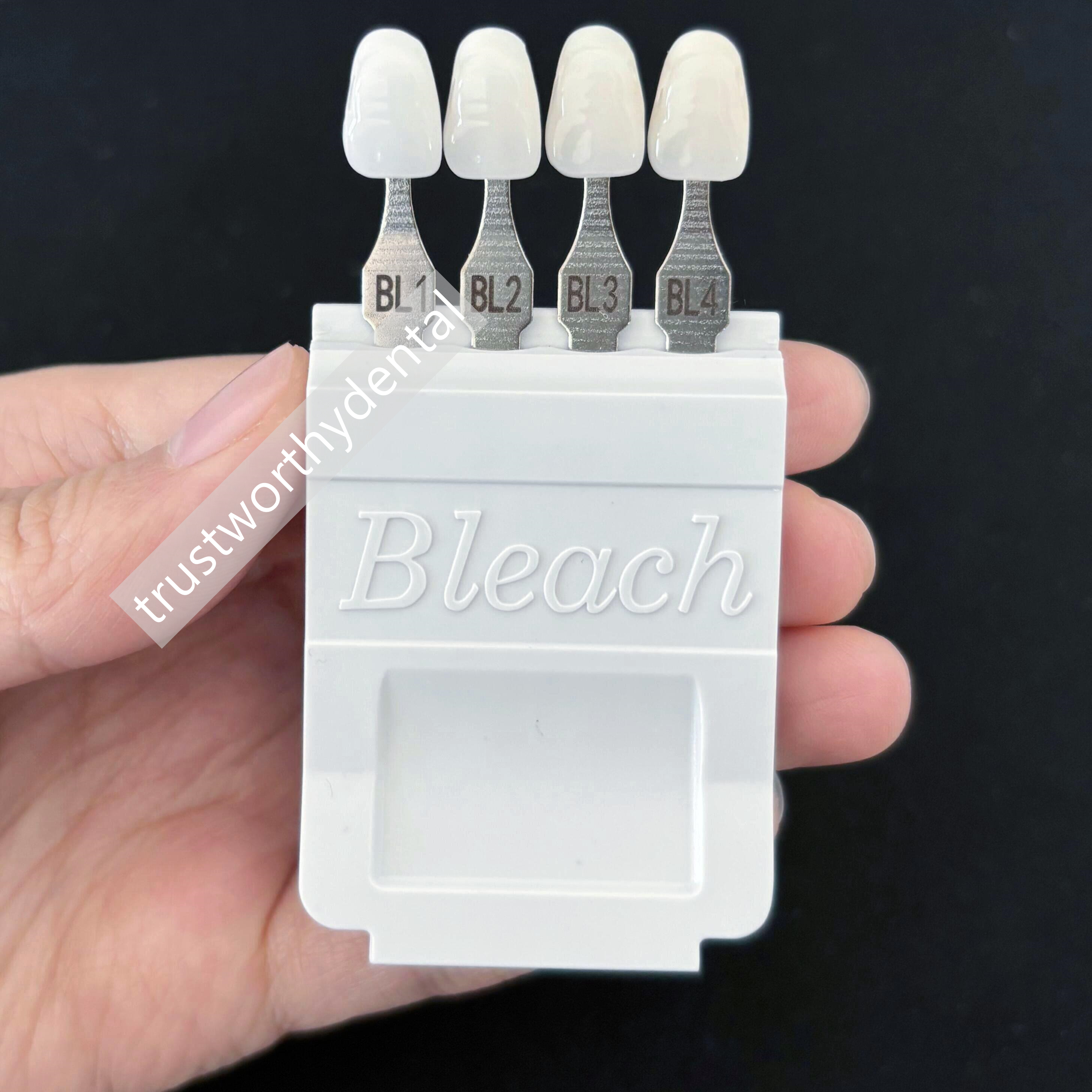 4 Colors Dental Bleached Shade - Teeth Whitening Retainer avaliação e preço